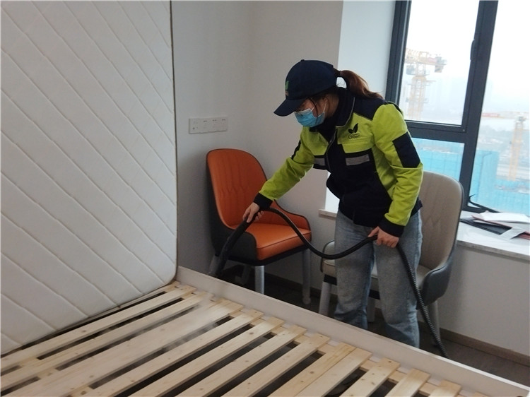 武漢除甲醛案例:硚口廣電江灣新城小區(qū)新房除甲醛 武漢除甲醛案例:硚口廣電江灣新城小區(qū)新房除甲醛